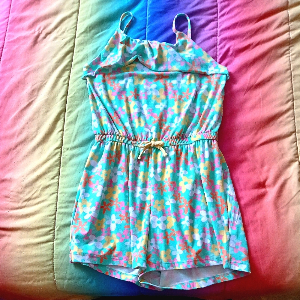 Short romper